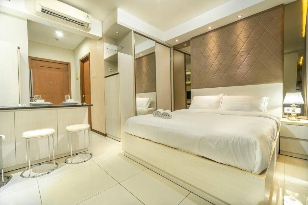 Modern & Comfy Studio In Central Jakarta, Scbd Exterior photo
